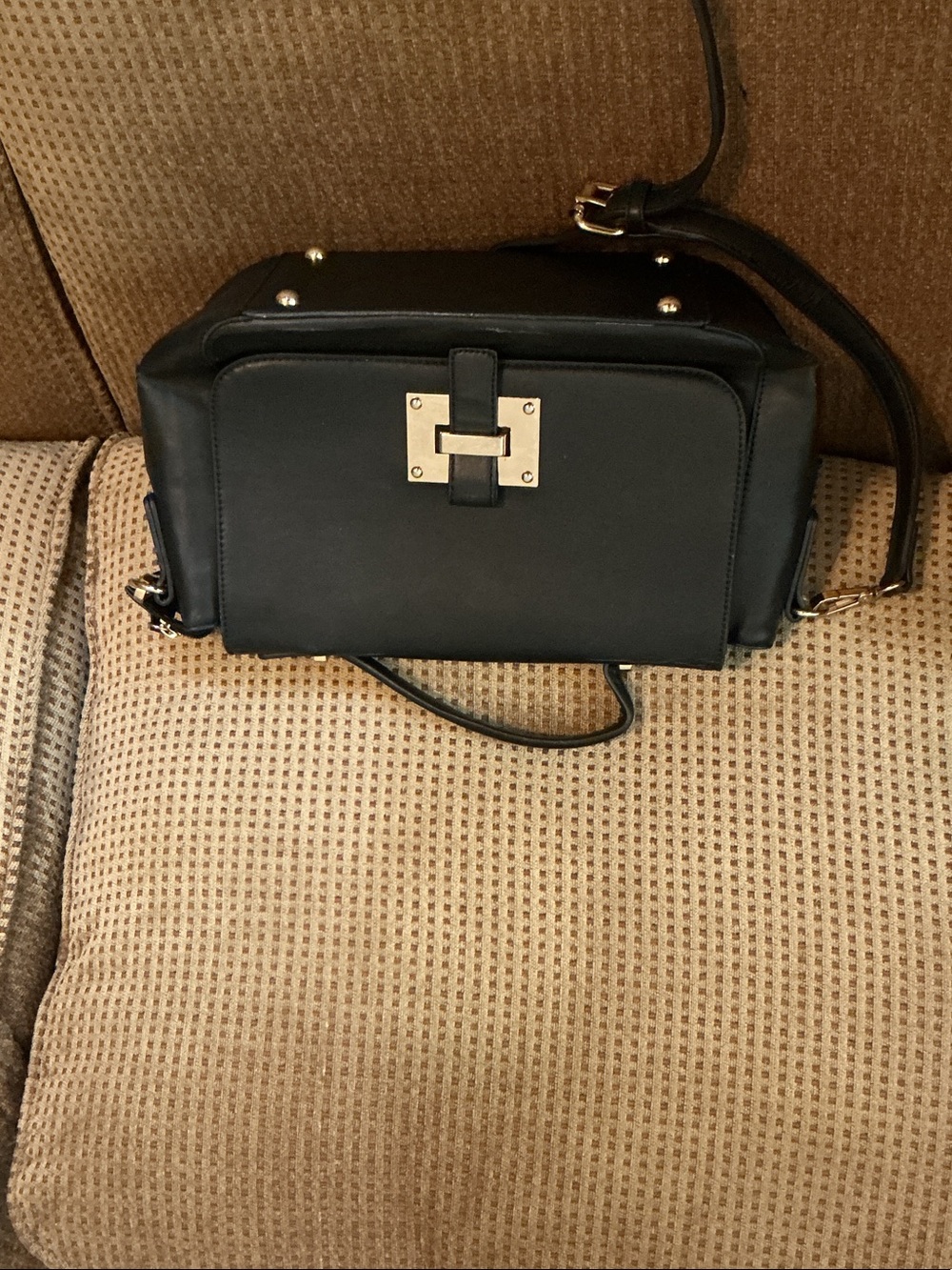 Classic Black Crossbody Shoulder Bag with Gold Hardware